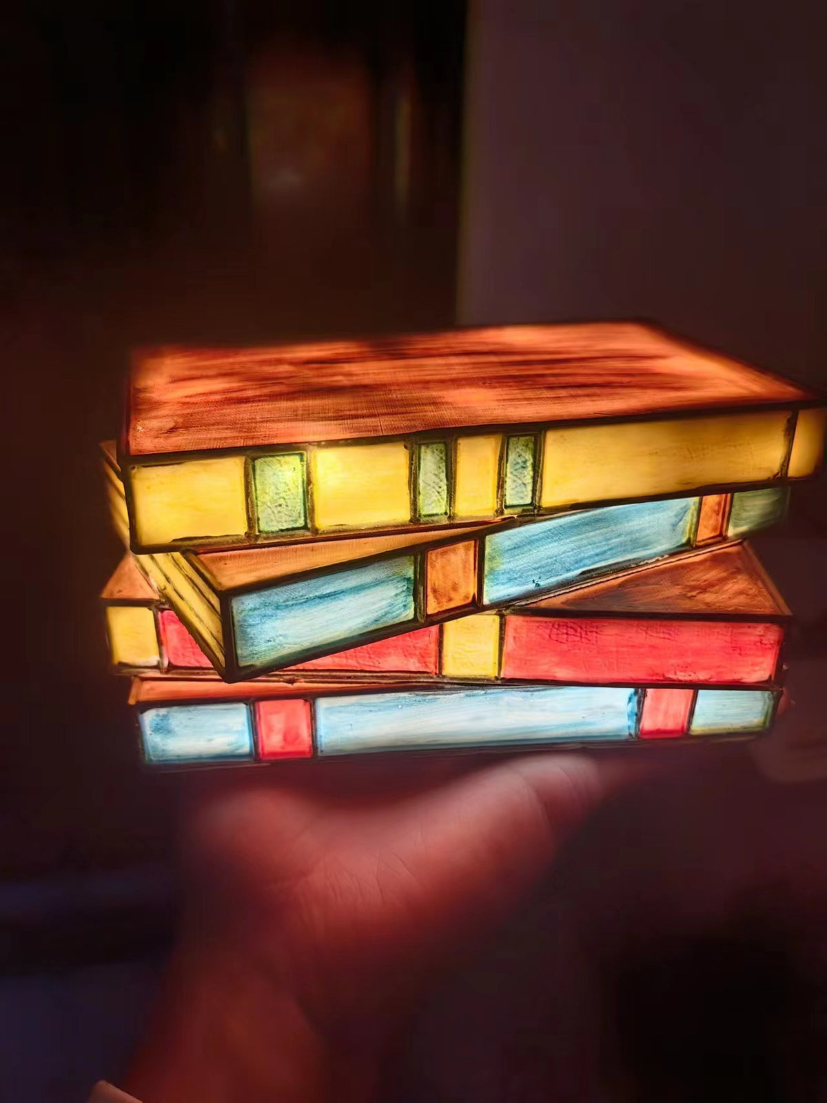 Stacked Books Table Lamp